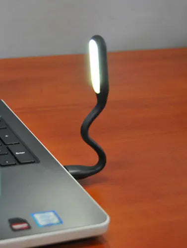Силиконовая USB-лампа для ноутбука с ярким светом разных цветов (741D)