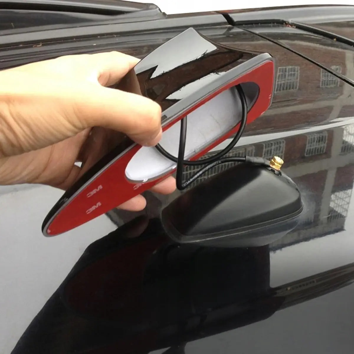 Automobiļu FM antena jumtā melna haizivju fins formas (949D)