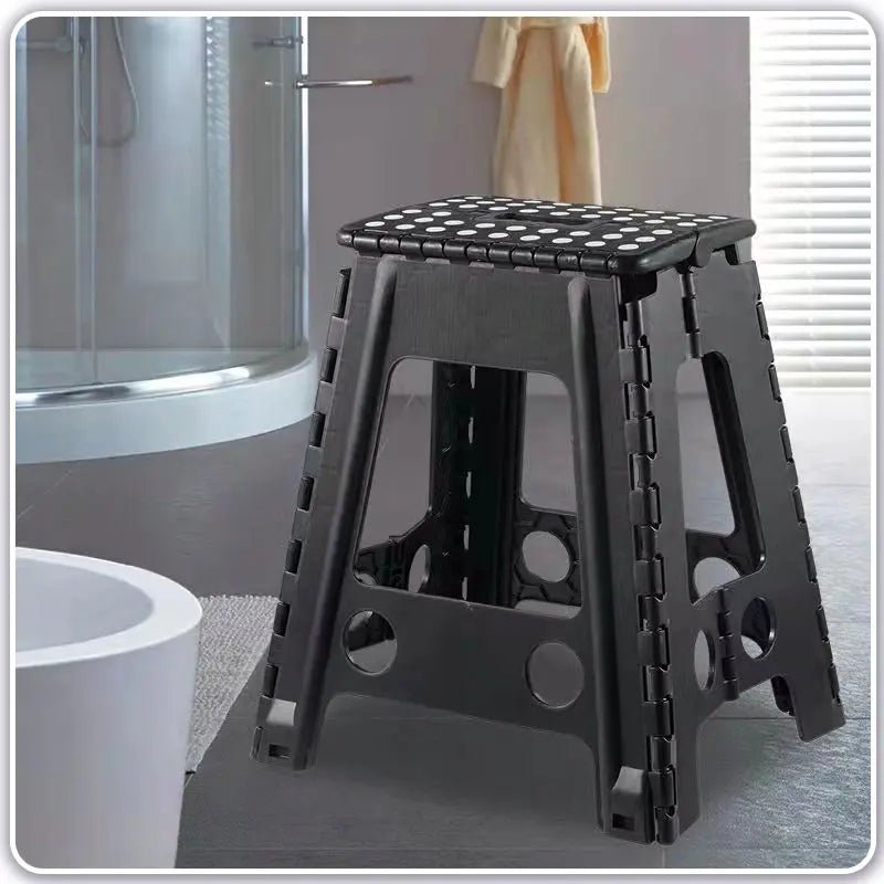 Salokāms krēsls ar pretizslīdes kājām 39 cm augstumā (490D)