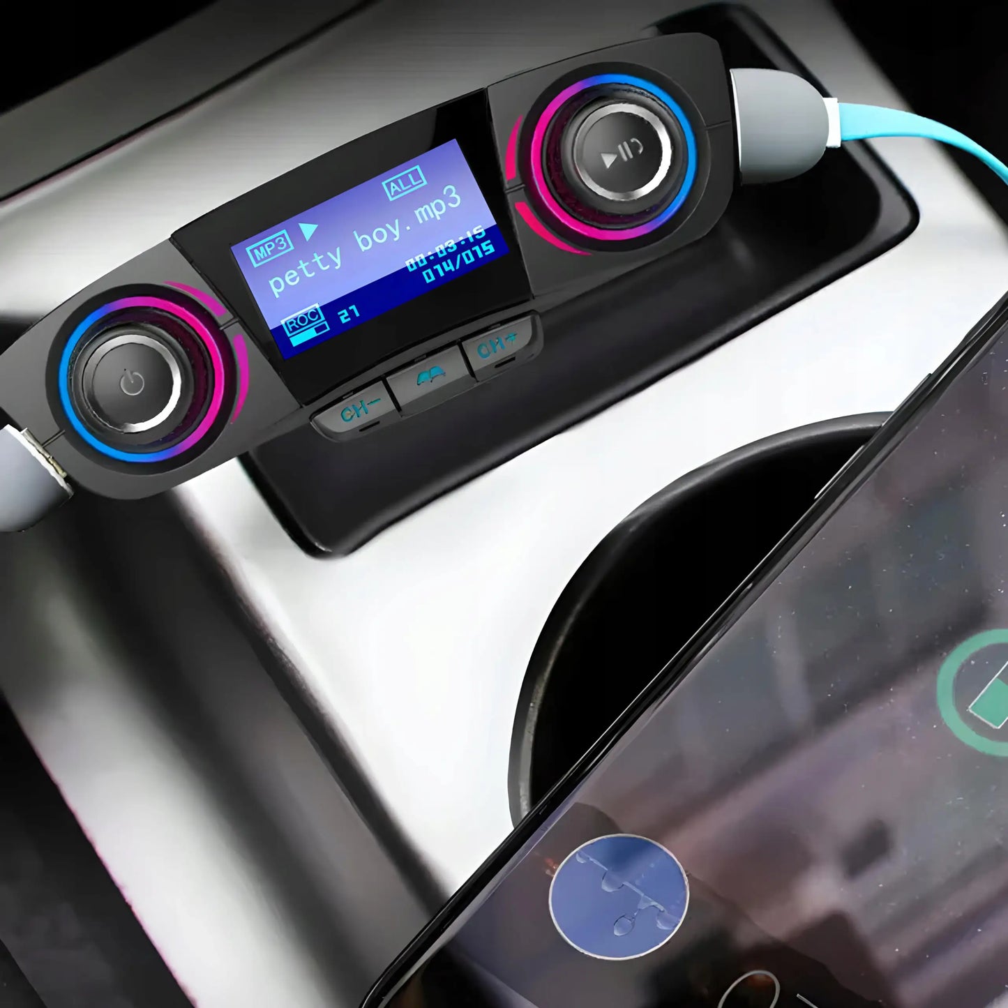 Многофункциональный автомобильный FM-трансмиттер Bluetooth 5.0 с USB и дисплеем 8W1 (815D)