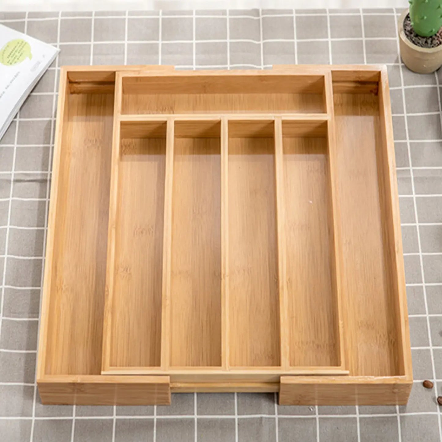 Premium klases bambusa galda piederumu organizators virtuves atvilktnei XXL 55 cm (479D)