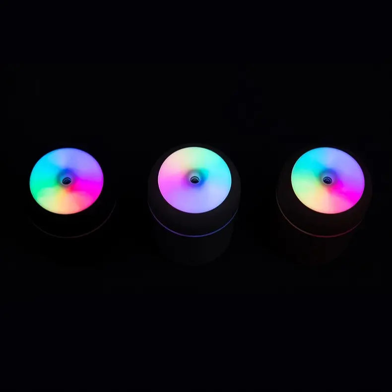 Mini gaisa mitrinātājs, portatīvais aromātiskais gaisa mitrinātājs ar RGB gaismu 300 ml, balts (294D)