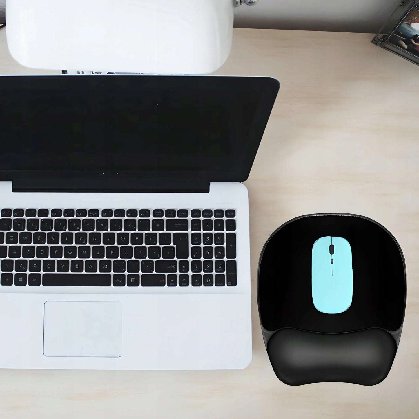 Эргономичная подушка под запястье 20 х 23,5 см, черная (1062D)